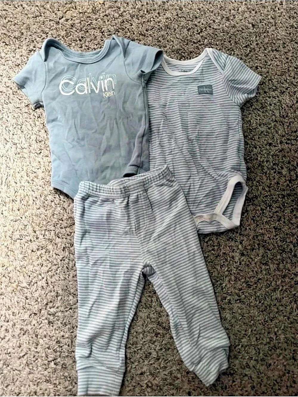 Calvin Klein Baby Boys 3-Piece Bodysuit and Pants Set